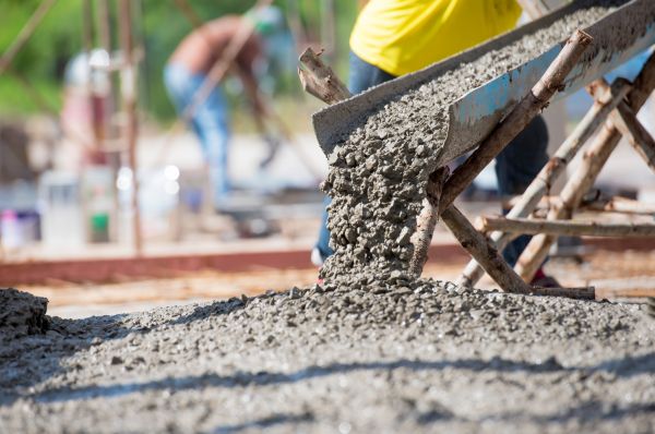 Backyard Concrete Pouring in Provo