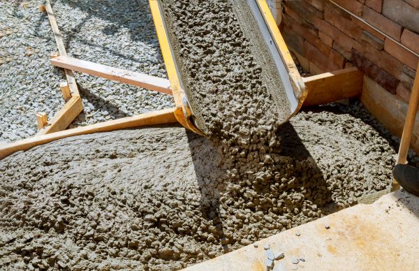 Cost of Cement Walkway Pouring in Provo